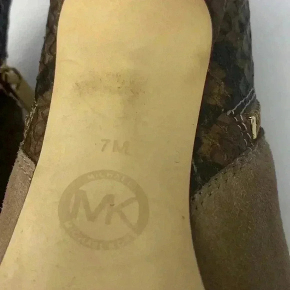 Michael Kors Clara Mid Python Bootie Size 7 - Picture 8 of 10